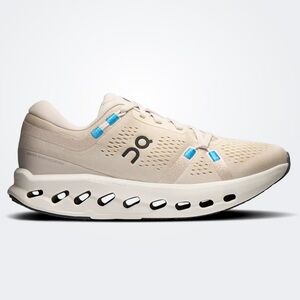 Women Ivory On Cloudsurfers size 8.5